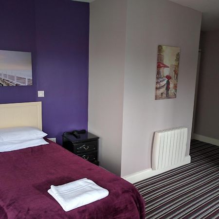 Galway Arms Inn Экстерьер фото